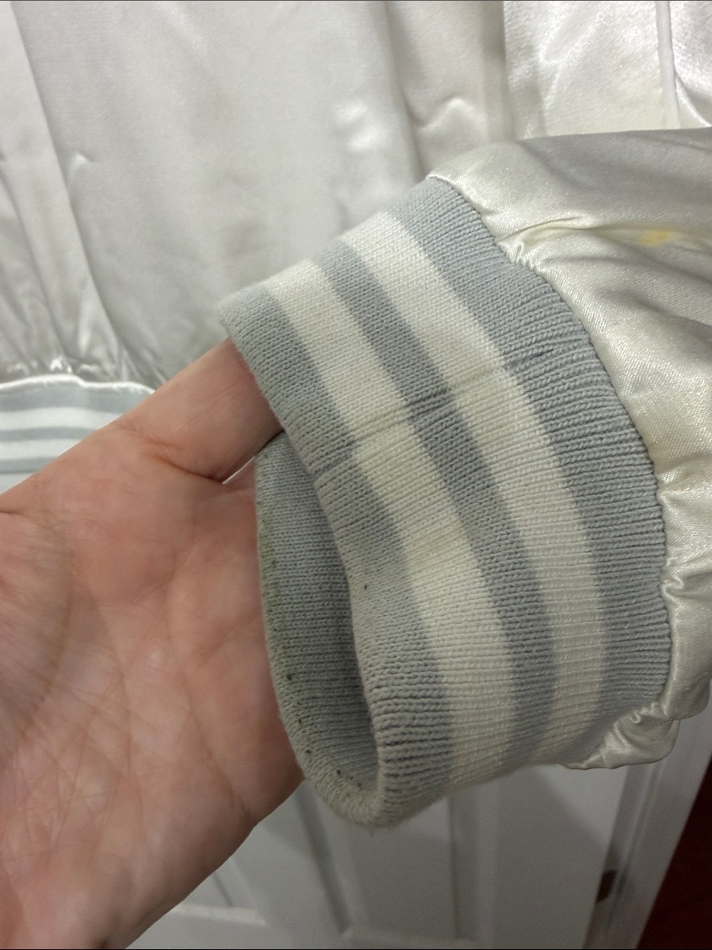 ASOS Cream Satin Bomber Jacket with Burgundy Floral Embroidery - Picture 4 of 6